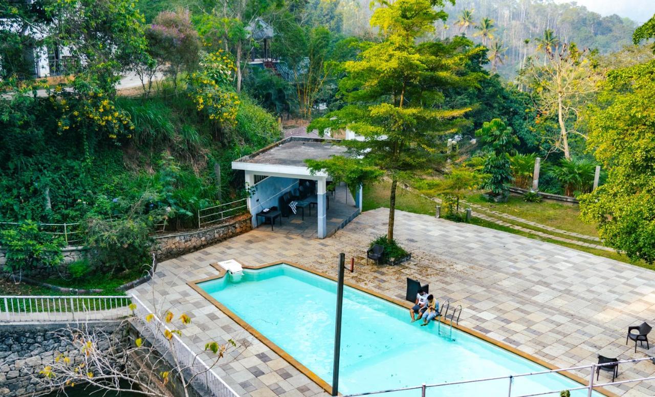 Southern Panorama Indriya Resorts & Spa 무나르 외부 사진