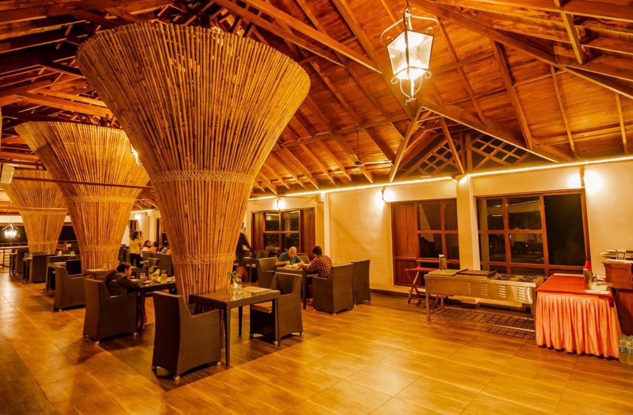 Southern Panorama Indriya Resorts & Spa 무나르 외부 사진